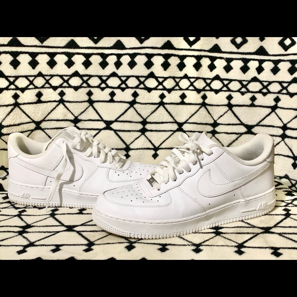 Nike Air Force 1 like new, size 11
